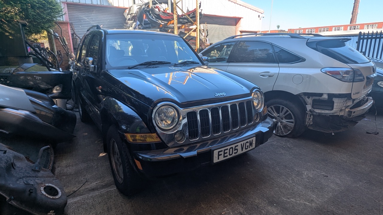 2005 Cherokee KJ 3.7L Petrol Automatic #4617