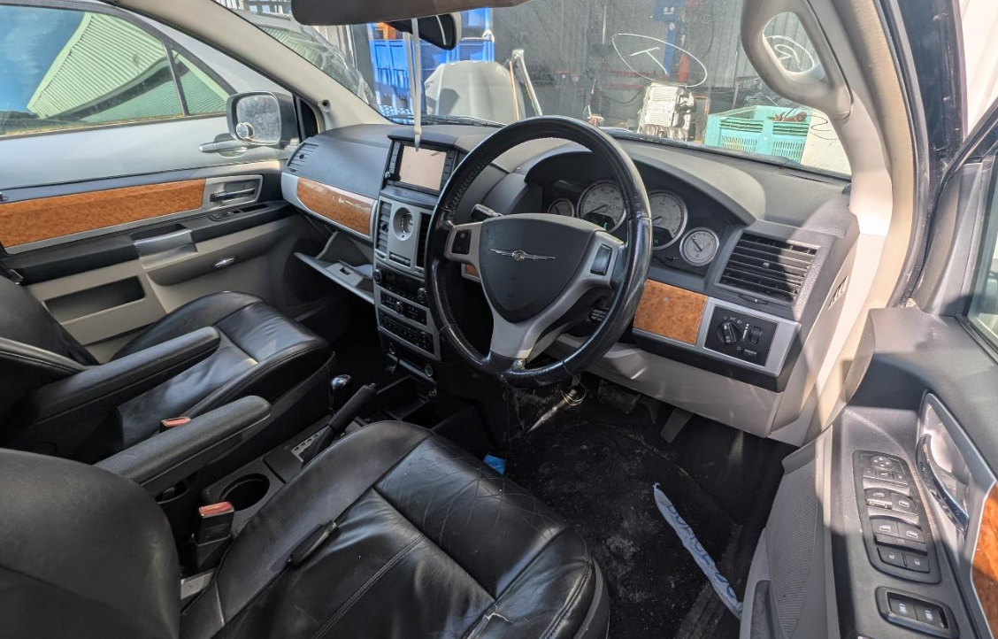 2009 Grand Voyager Limited 2.8L Diesel Automatic #4602 - Image 2