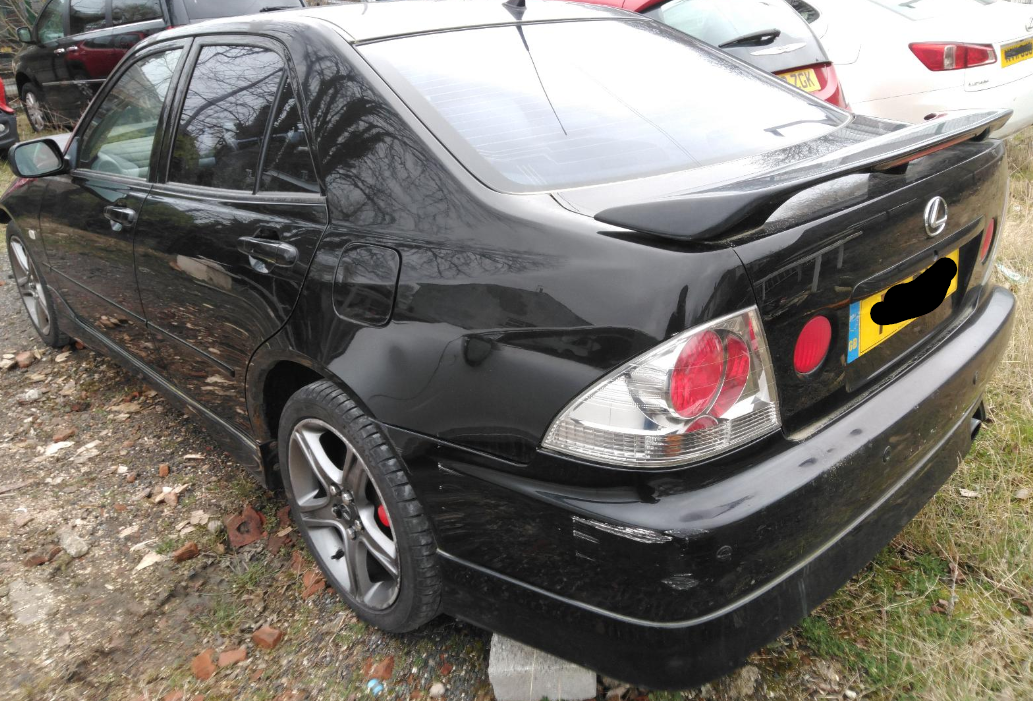 2001 IS200 2.0L Petrol Automatic #4588 - Image 3