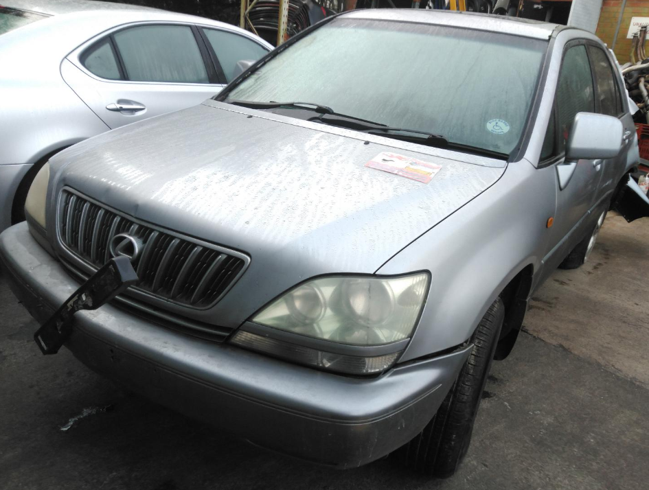 2001 RX300 3.0L Petrol Automatic #4577 - Image 2