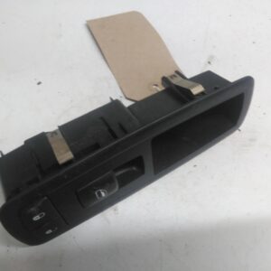CHRYSLER GRAND VOYAGER Electric Window Switch Left Front